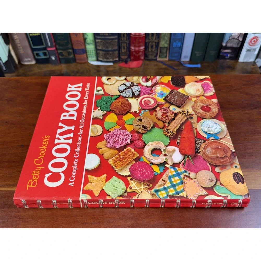 VTG Betty Crocker's Cooky Book 1973 Spiral Bound Vintage Cookie Recipe Cookbook